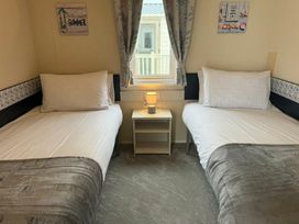 Golden Palm Resort - Holiday Accommodation 21370 - Lincolnshire - 1187901 - thumbnail photo 7