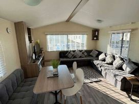 Golden Sands Kinmel Bay - Holiday Accommodation 21383 - North Wales - 1187911 - thumbnail photo 2