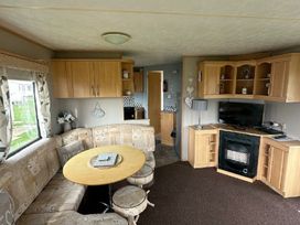The Chase - Holiday Accommodation 21384 - Lincolnshire - 1187912 - thumbnail photo 2