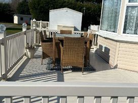 Southview Holiday Park - Holiday Accommodation 21386 - Lincolnshire - 1187914 - thumbnail photo 16