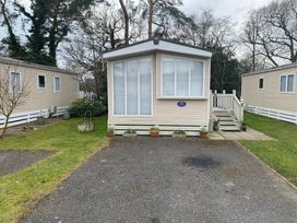 Oakdene Forest Park - Holiday Accommodation 21391 - Hampshire - 1187919 - thumbnail photo 3