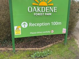 Oakdene Forest Park - Holiday Accommodation 21391 - Hampshire - 1187919 - thumbnail photo 19