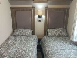 Southsea Leisure Park - Holiday Accommodation 21403 - Hampshire - 1187928 - thumbnail photo 3