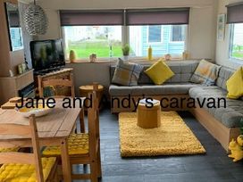 Golden Gate Holiday Centre - Holiday Accommodation 21406 - North Wales - 1187930 - thumbnail photo 1