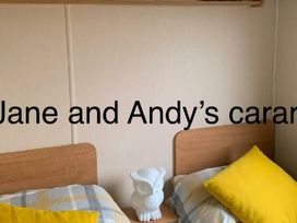 Golden Gate Holiday Centre - Holiday Accommodation 21406 - North Wales - 1187930 - thumbnail photo 2