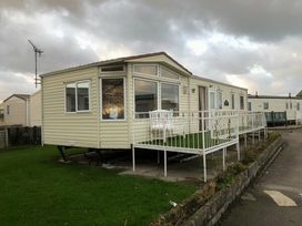 Golden Gate Holiday Centre - Holiday Accommodation 2141 - North Wales - 1187933 - thumbnail photo 8