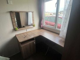 Sand Le Mere Holiday Village - Holiday Accommodation 21410 - North Yorkshire (incl. Whitby) - 1187934 - thumbnail photo 10