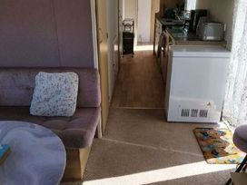 Lyons Robin Hood - Holiday Accommodation 21417 - North Wales - 1187941 - thumbnail photo 2