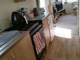 Lyons Robin Hood - Holiday Accommodation 21417 - North Wales - 1187941 - thumbnail photo 3
