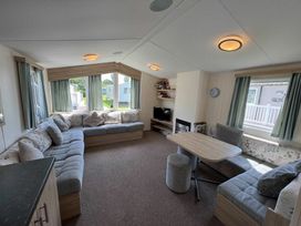 Hafan y Mor Haven - Holiday Accommodation 21419 - North Wales - 1187942 - thumbnail photo 3