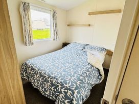 Hafan y Mor Haven - Holiday Accommodation 21419 - North Wales - 1187942 - thumbnail photo 6