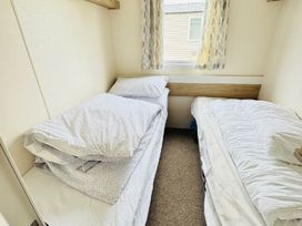 Hafan y Mor Haven - Holiday Accommodation 21419 - North Wales - 1187942 - thumbnail photo 8