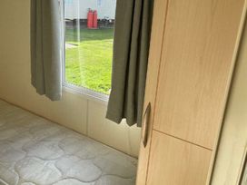 Sealands Caravan Park - Holiday Accommodation 21423 - Lincolnshire - 1187946 - thumbnail photo 5