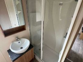 Golden Gate Holiday Centre - Holiday Accommodation 21426 - North Wales - 1187948 - thumbnail photo 4