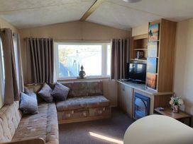 Clarach Bay Holiday Village - Holiday Accommodation 21427 - Mid Wales - 1187949 - thumbnail photo 3