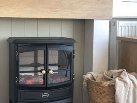 Barmouth Bay Holiday Village - Holiday Accommodation 21428 - Mid Wales - 1187950 - thumbnail photo 2