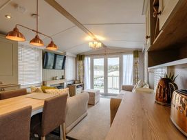 Barmouth Bay Holiday Village - Holiday Accommodation 21428 - Mid Wales - 1187950 - thumbnail photo 3