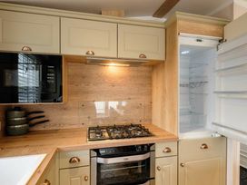 Barmouth Bay Holiday Village - Holiday Accommodation 21428 - Mid Wales - 1187950 - thumbnail photo 5