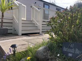 Barmouth Bay Holiday Village - Holiday Accommodation 21428 - Mid Wales - 1187950 - thumbnail photo 12
