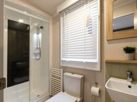 Barmouth Bay Holiday Village - Holiday Accommodation 21428 - Mid Wales - 1187950 - thumbnail photo 14