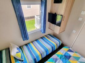 Cleethorpes Beach Holiday Park - Holiday Accommodation 21429 - Lincolnshire - 1187951 - thumbnail photo 6