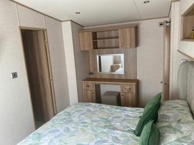 Perran Sands - Holiday Accommodation 21444 - Cornwall - 1187961 - thumbnail photo 8