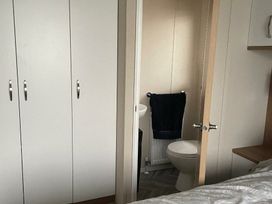 Port Haverigg Holiday Village - Holiday Accommodation 21447 - Lake District - 1187963 - thumbnail photo 9
