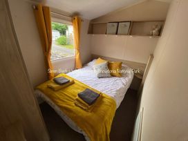 Aberdunant Hall Holiday Park - Holiday Accommodation 21450 - North Wales - 1187966 - thumbnail photo 3