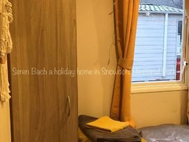 Aberdunant Hall Holiday Park - Holiday Accommodation 21450 - North Wales - 1187966 - thumbnail photo 6