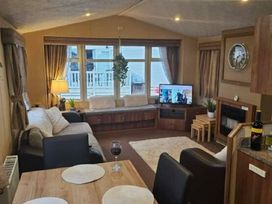 Golden Gate Holiday Centre - Holiday Accommodation 21451 - North Wales - 1187967 - thumbnail photo 2