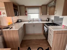 Blue Dolphin Holiday Park - Holiday Accommodation 21458 - North Yorkshire (incl. Whitby) - 1187971 - thumbnail photo 7