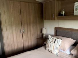 Blue Dolphin Holiday Park - Holiday Accommodation 21458 - North Yorkshire (incl. Whitby) - 1187971 - thumbnail photo 12