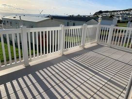 Devon Cliffs Holiday Park - Holiday Accommodation 21459 - Devon - 1187972 - thumbnail photo 18