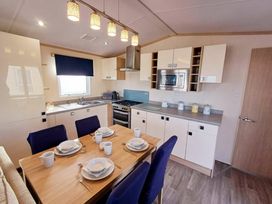 Crimdon Dene Holiday Park - Holiday Accommodation 21463 - Yorkshire Dales - 1187976 - thumbnail photo 3
