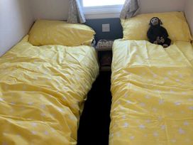 Greenacres Holiday Park - Holiday Accommodation 21467 - North Wales - 1187979 - thumbnail photo 5