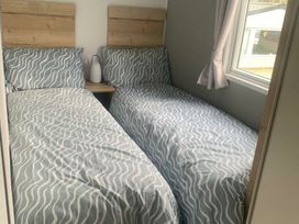 Cayton Bay Caravan Park - Holiday Accommodation 21469 - North Yorkshire (incl. Whitby) - 1187980 - thumbnail photo 4