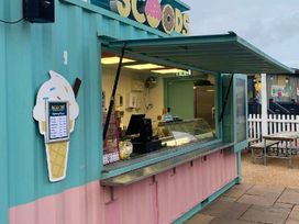 Cayton Bay Caravan Park - Holiday Accommodation 21469 - North Yorkshire (incl. Whitby) - 1187980 - thumbnail photo 17