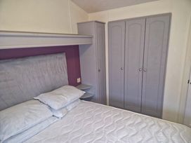 Sand Le Mere Holiday Village - Holiday Accommodation 21471 - North Yorkshire (incl. Whitby) - 1187982 - thumbnail photo 16