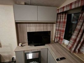 Sand Le Mere Holiday Village - Holiday Accommodation 21471 - North Yorkshire (incl. Whitby) - 1187982 - thumbnail photo 18