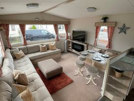 Unity Holiday Resort - Holiday Accommodation 21472 - Somerset & Wiltshire - 1187983 - thumbnail photo 6