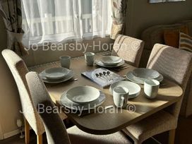 South Bay Holiday Park - Holiday Accommodation 21478 - Devon - 1187985 - thumbnail photo 4