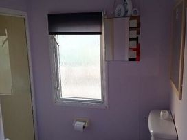 Mablethorpe Chalet Park - Holiday Accommodation 21488 - Lincolnshire - 1187994 - thumbnail photo 13