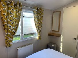 Perran Sands - Holiday Accommodation 21489 - Cornwall - 1187995 - thumbnail photo 9