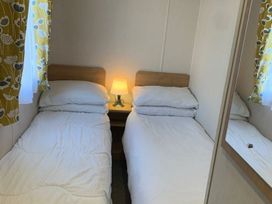 Perran Sands - Holiday Accommodation 21489 - Cornwall - 1187995 - thumbnail photo 13