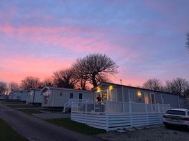 Trevella Park - Holiday Accommodation 21491 - Cornwall - 1187997 - thumbnail photo 1