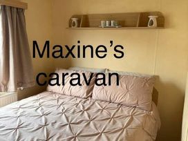 Golden Sands Kinmel Bay - Holiday Accommodation 21492 - North Wales - 1187998 - thumbnail photo 3