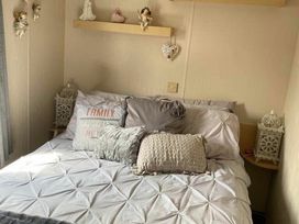 Coastfield Holiday Village - Holiday Accommodation 21494 - Lincolnshire - 1188000 - thumbnail photo 5