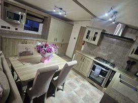 Tattershall Lakes Country Park - Holiday Accommodation 21501 - Lincolnshire - 1188006 - thumbnail photo 11