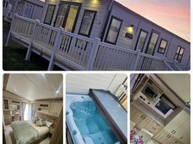 Tattershall Lakes Country Park - Holiday Accommodation 21501 - Lincolnshire - 1188006 - thumbnail photo 14