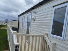 California Cliffs Holiday Park - Holiday Accommodation 21505 - Norfolk - 1188010 - thumbnail photo 1